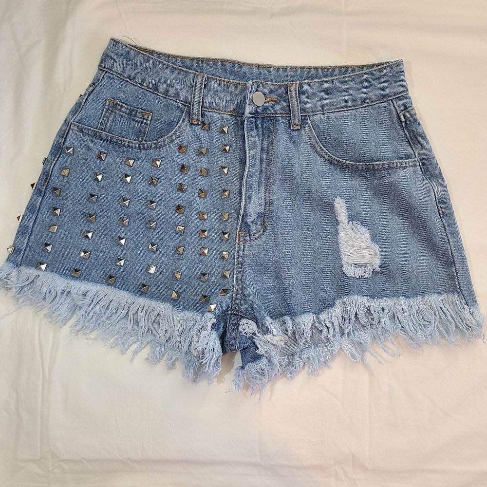 Silver Studded High Waisted Festival Denim Shorts NWOT - Picture 1 of 12